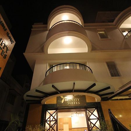 Trinity Suits Bangalore Exterior foto